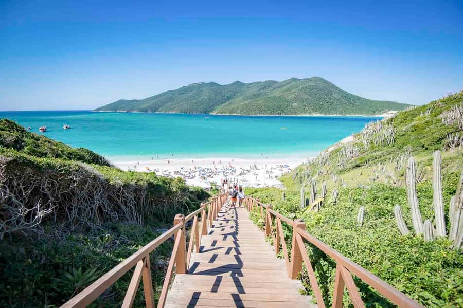From Búzios: Arraial do Cabo and Cabo Frio Day Trip - Lunch after the cruise
