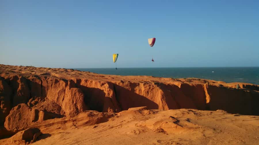 From Fortaleza: Morro Branco, Fontes, & Canoa Quebrada Beach - The long morning ride from Fortaleza
