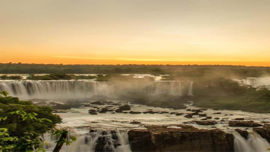 From Foz do Iguaçu: Sunset at the Falls - Why this sunset visit is worth considering