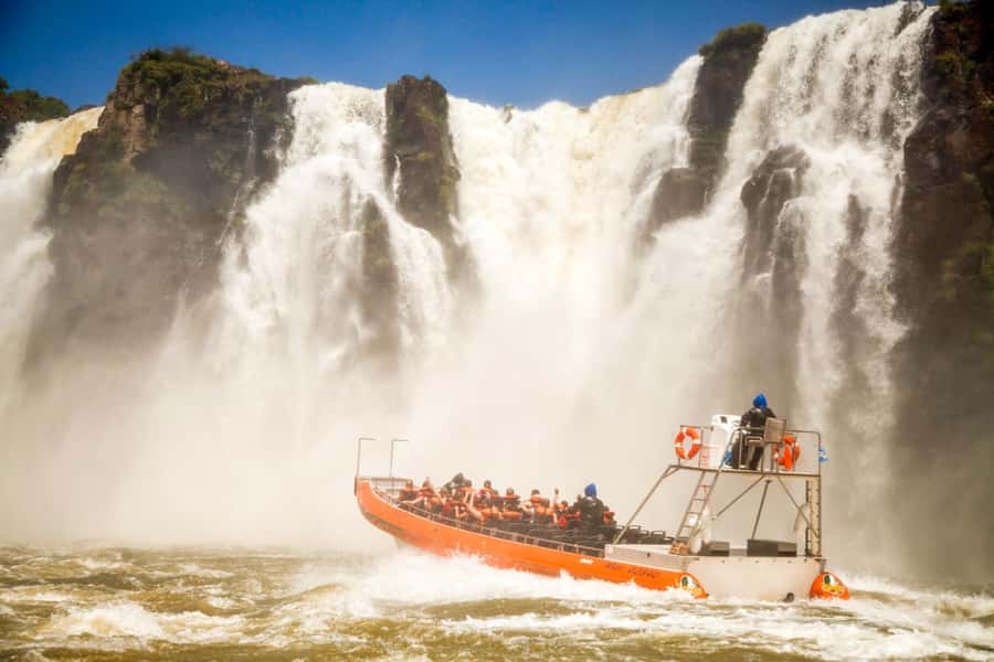 From Foz do Iguazu: Brazil Iguazu Falls & Macuco Safari Boat - Who should book this tour?