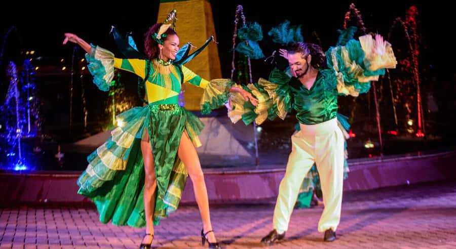 From Foz do Iguazu: Triple Frontier Landmark Ticket - Who Will Enjoy This Evening Most?