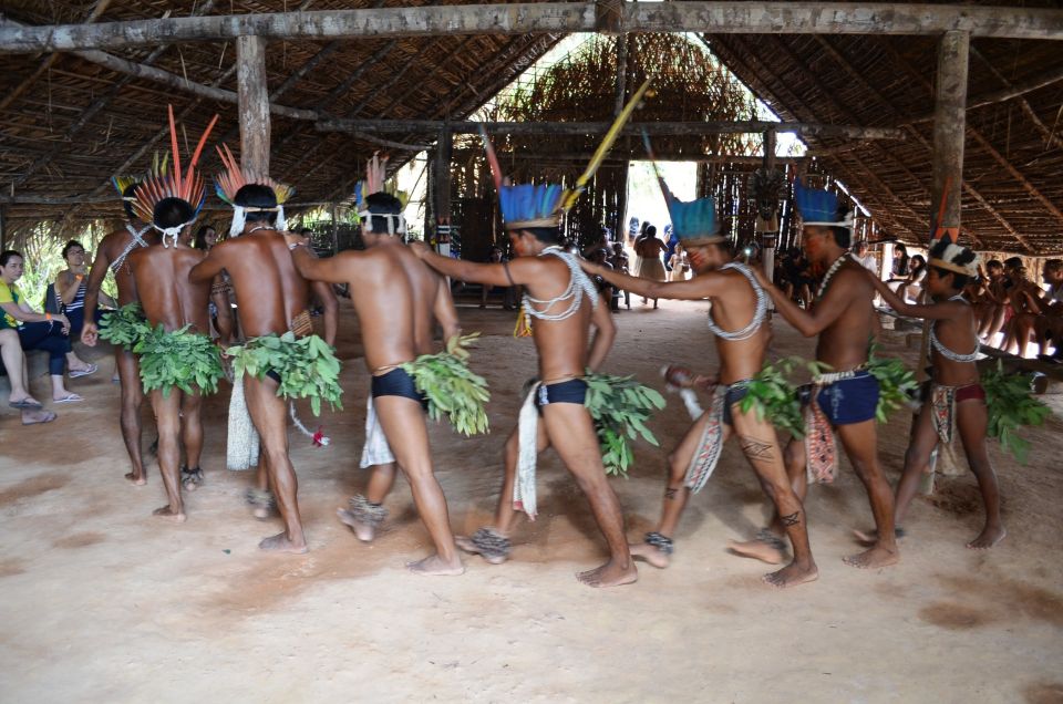 From Manaus: 3 or 4-Day Rio Negro & Anavilhanas River Cruise - The 4-day option: canoe wildlife and jungle survival
