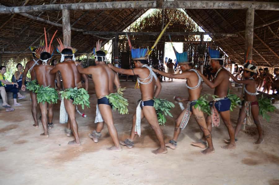 From Manaus: 3 or 4-Day Rio Negro & Anavilhanas River Cruise - Day 4: Tupé Beach and an indigenous community