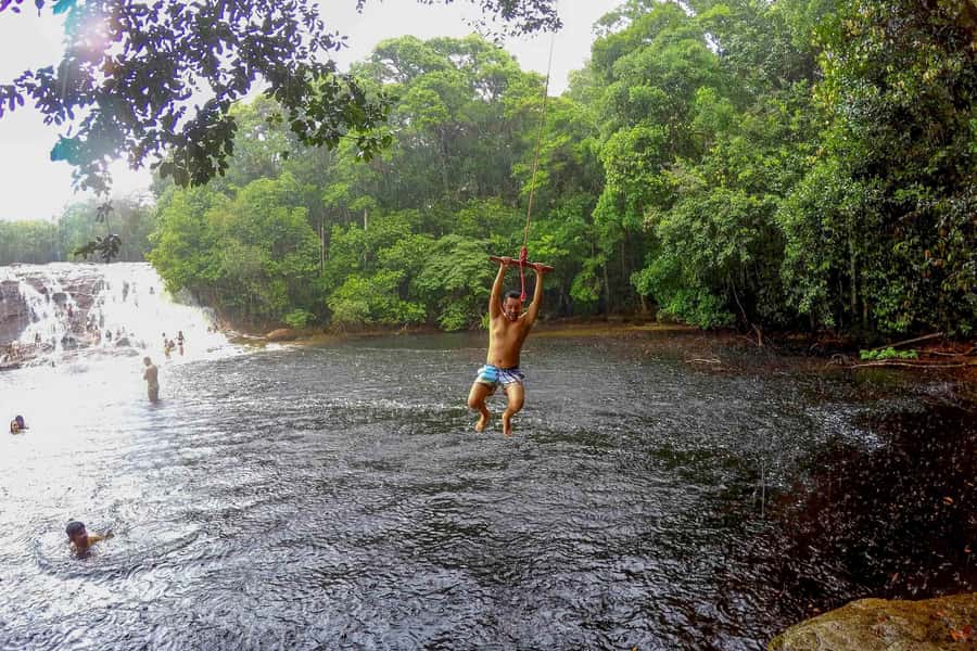 From Manaus: Presidente Figueiredo Waterfalls Daytrip - What lunch adds to the experience