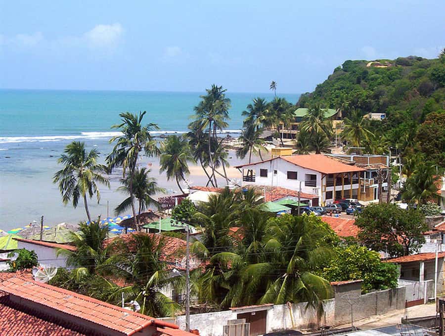 From Natal: Pipa, Cacimbinhas, And Love Beach Full-Day Tour - Madeiro Beach: a strong first swim