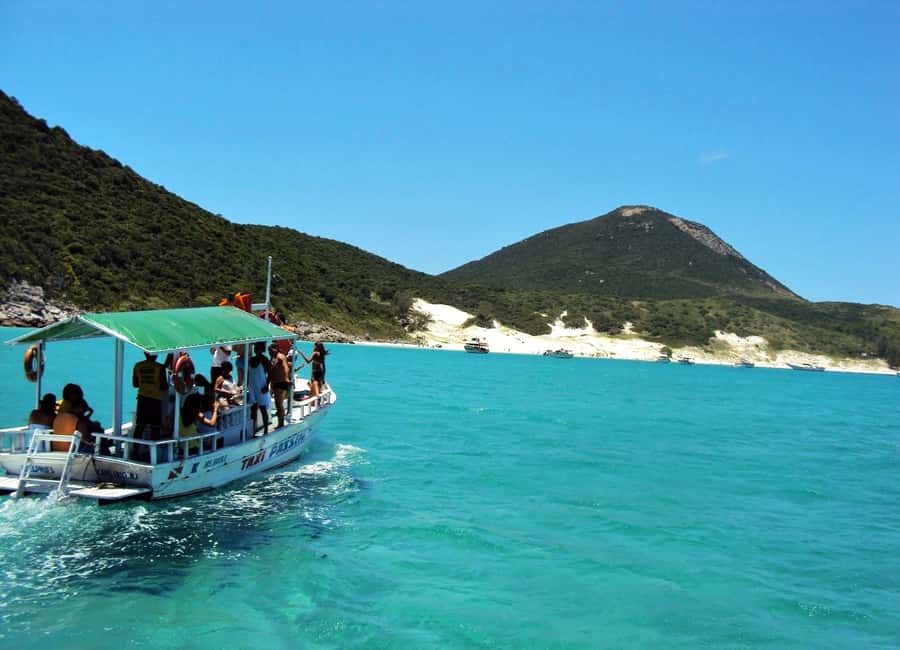 From Rio: Arraial do Cabo - The Brazilian Caribbean Daytrip - Boarding at Praia dos Anjos