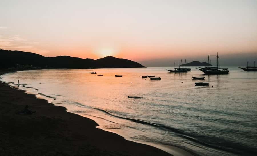 From Rio: Buzios Beaches Day Trip with Boat Ride and Lunch - The Rio to Búzios journey takes patience