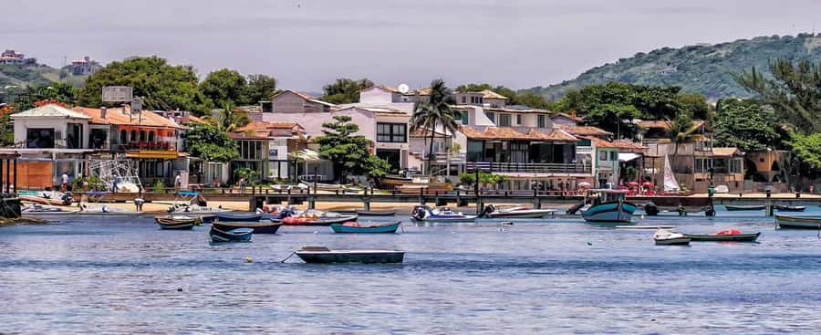 From Rio: Buzios Beaches Day Trip with Boat Ride and Lunch - Buffet lunch keeps the price reasonable