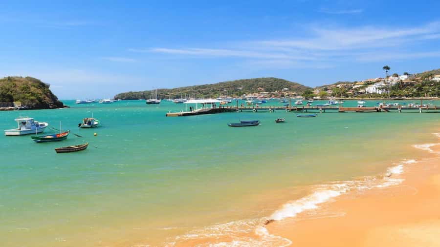 From Rio de Janeiro: Búzios Boat Trip with Lunch - Arriving at the Búzios docks