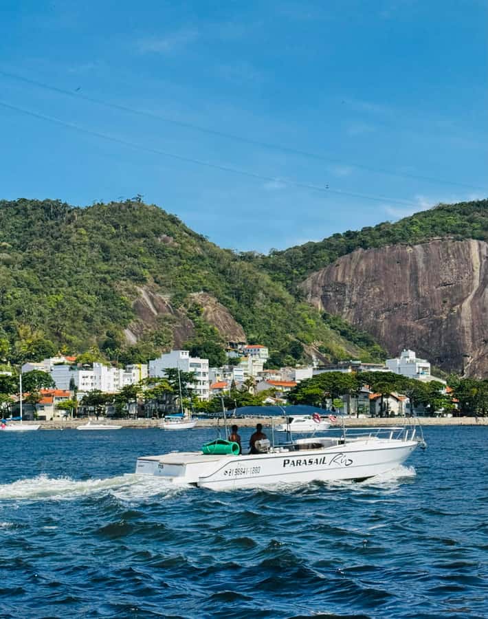 From Rio de Janeiro: Private Speedboat Tour - A Private Boat for Up to 13 People