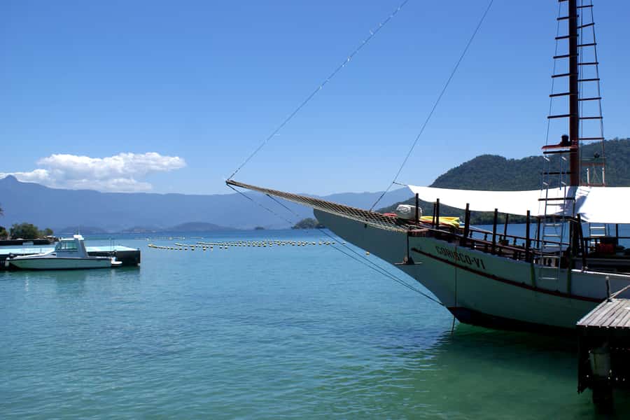 From Rio: Full-Day Angra dos Reis Cruise & Island Tour - Lunch on board and the real cost of the day