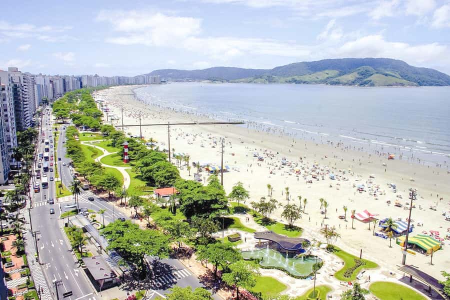 From São Paulo: Santos and Guarujá Private Full-Day Tour - Coffee culture inside the former stock exchange