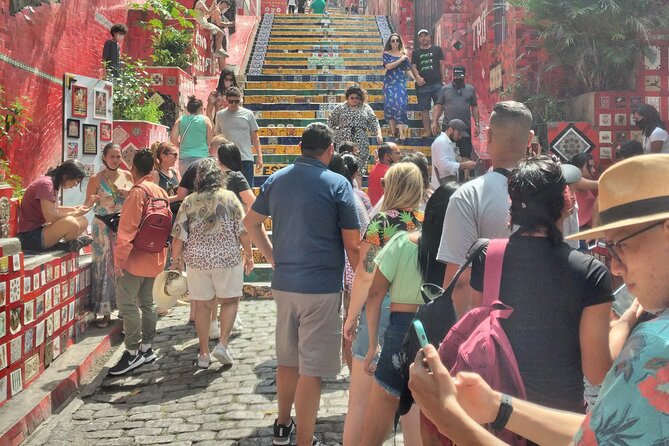 From the Past to the Present: A Historical Walking Tour of Rio - Starting among Cinelândia’s grand buildings