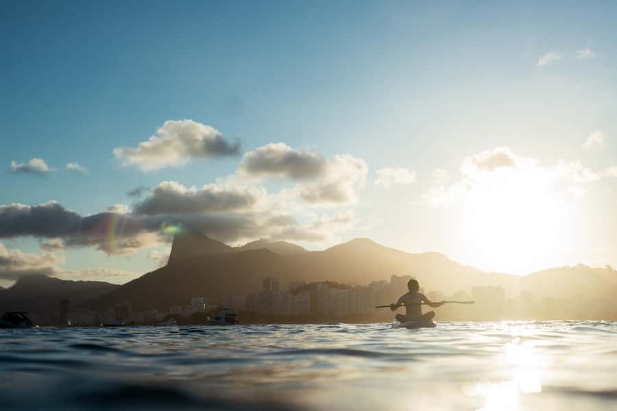 Glória: Sunset Speedboat Cruise with Drinks and Snacks - Drinks, snacks, and onboard comfort