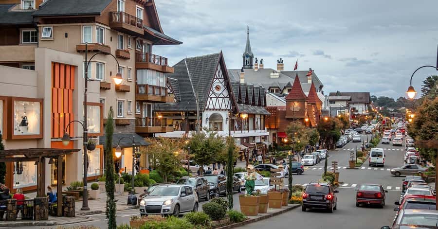 Gramado and Canela: Private Daytour from Porto Alegre - Chocolate shops and a proper lunch stop