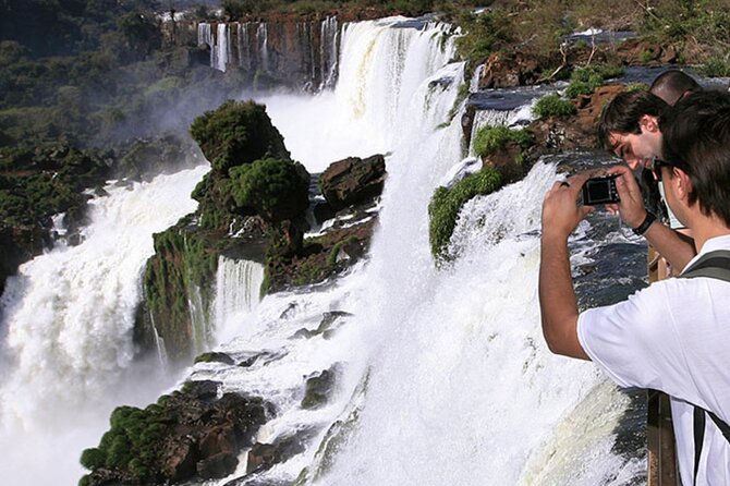 Guided tour of the Iguacu Falls on the Argentine side - Jungle, wildlife, and a more natural pace