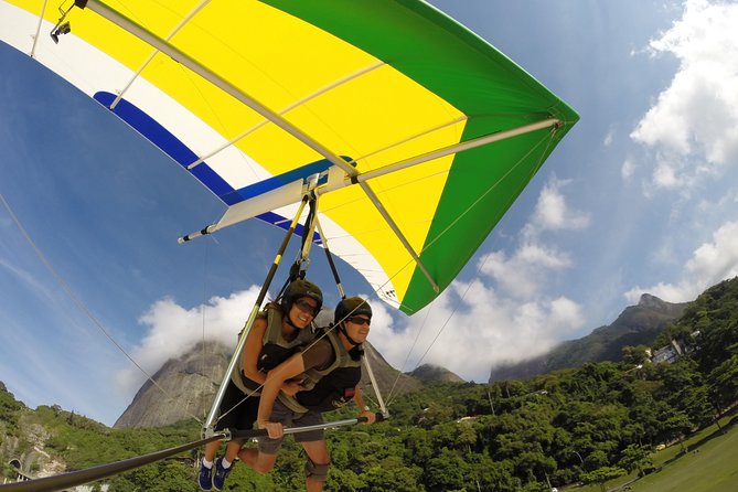 Hang gliding in Rio de Janeiro - Starting at São Conrado