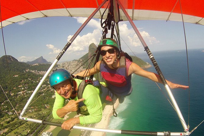 Hang Gliding Tour from Rio de Janeiro - Landing on Pepino Beach in São Conrado