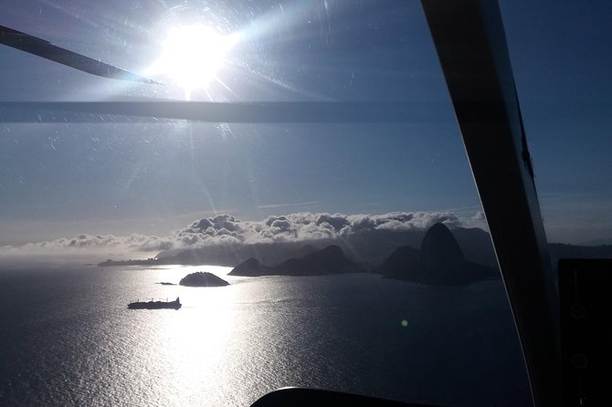 Helicopter Flight - Wonderful City - RJ (Private Flight - 4 people) - Praia Vermelha and the Urca setting