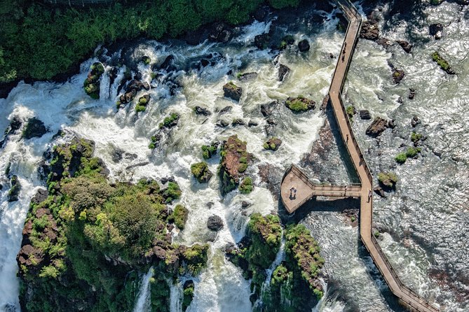 Iguaçu Bird and Waterfall Park - The Chocolate Home stop is useful, but not the main event