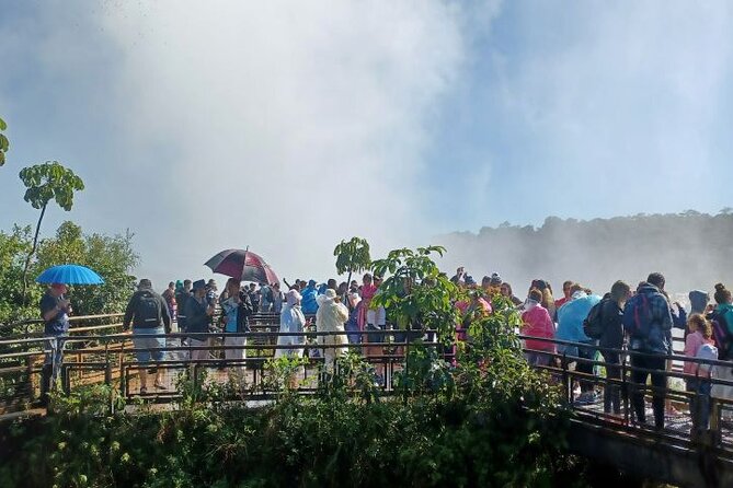 Iguaçu: Brazilian Side Falls, Boat Tour, Bird Park – Tickets & Lunch Included - Why this Iguaçu day works so well