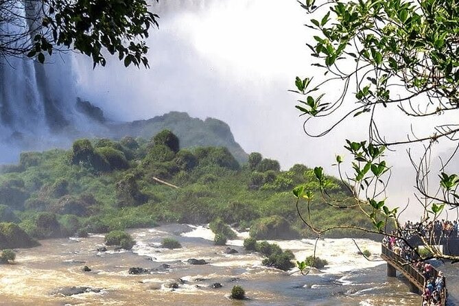 Iguaçu Falls: An Immersion Between Brazil and Argentina - Timing, comfort, and practical limits
