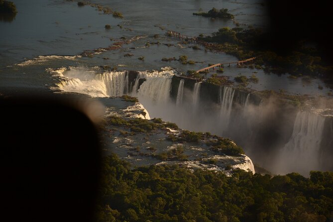 Iguassu Falls Brazilian and Iguassu Falls ARG with the Passeio Tur - Why seeing both sides in one day matters