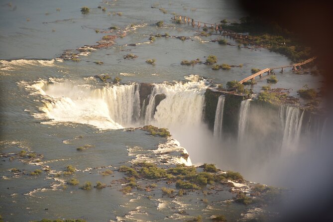 Iguassu Falls Brazilian and Iguassu Falls ARG with the Passeio Tur - The Brazilian side: an efficient first look at the falls