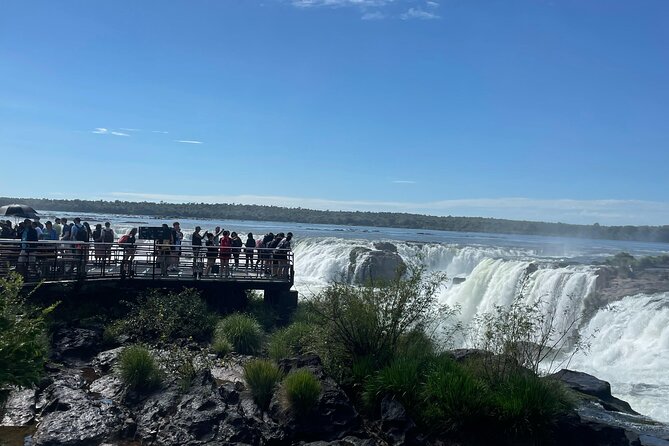 Iguassu Falls : Brazilian-Argentinian Sides in 01 Day Hotel Pickup - What the guide adds to the day