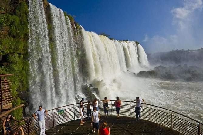 Iguassu Falls in a Nutshell - Who Will Get the Most from This Tour?