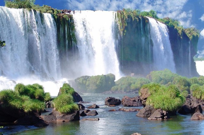 Iguassu Falls Sightseeing Tour from Foz do Iguaçu - What the Brazilian side shows best