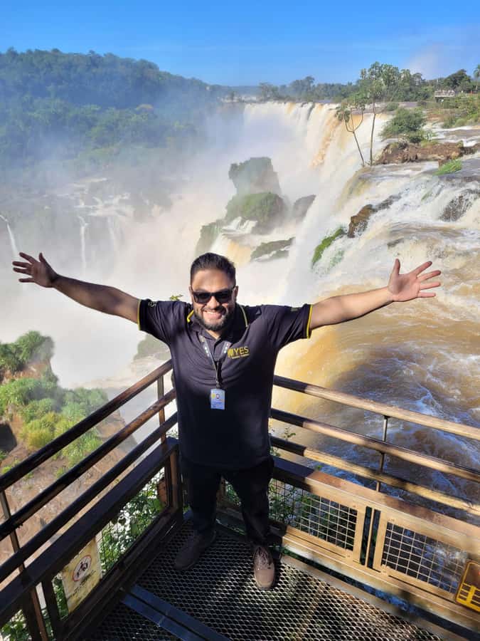 Iguassu Waterfalls Private Day Tour: Both sides, same day! - Upper Trail or Lower Trail: two different Argentine views
