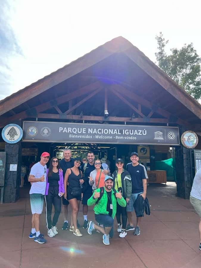 Iguazu Falls: Brazil & Argentina in One Day (Private) - Hotel pickup and the border crossing