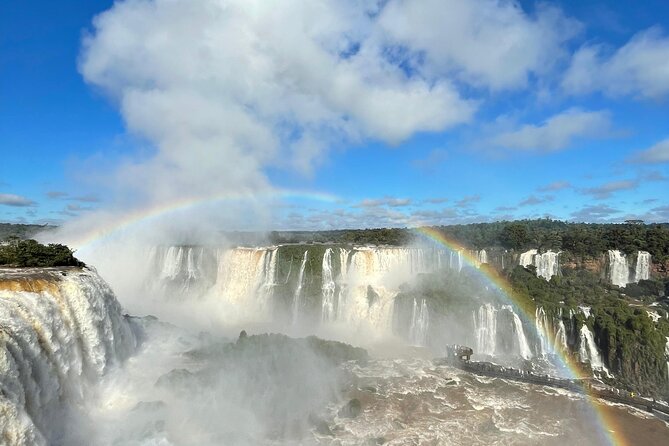 Iguazu Falls: Brazilian-Argentinian Sides in 1 Day Hotel Pickup - Pace, crowds, queues, and comfort