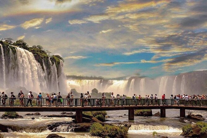 Iguazu Falls: Private Day tour Brasil & Argentina - Starting in Argentina at the 8 AM opening