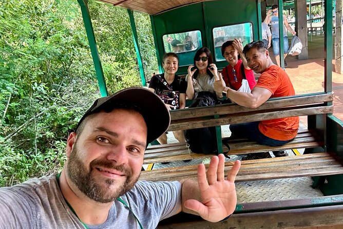 Iguazu Falls Private Tour in Argentina with Guide - The upper circuit for broad views
