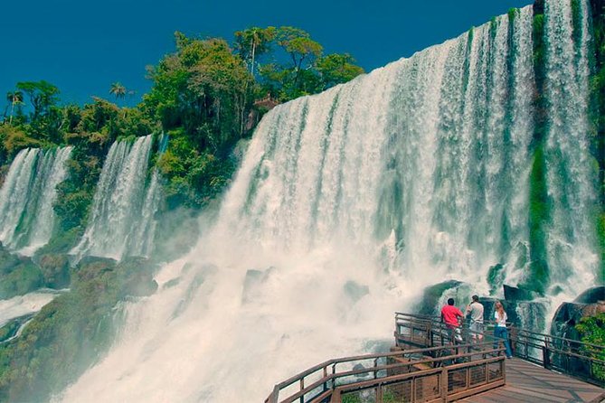 Iguazu Falls Tour Argentine Side - With Ticket - Why the Argentine side is worth your day