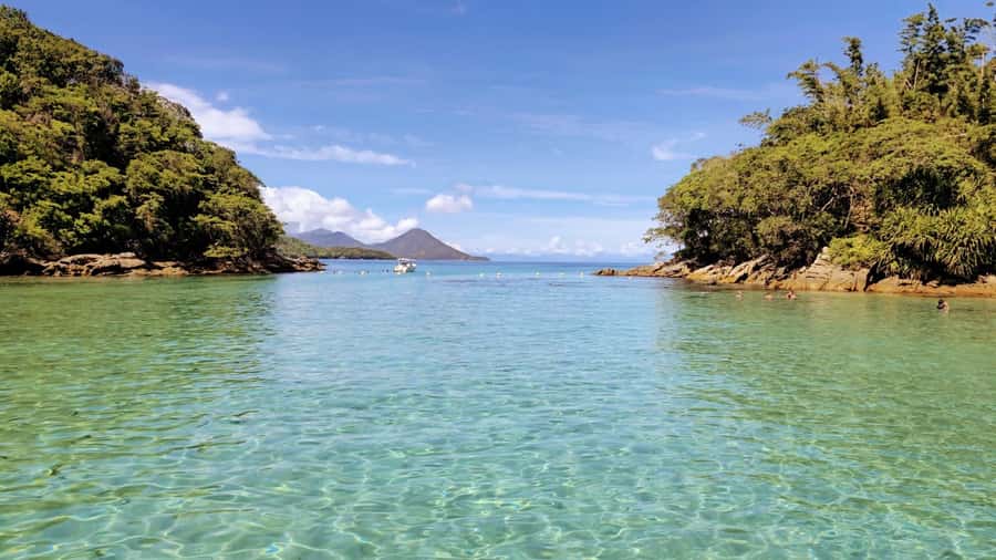 Ilha Grande: 6-Hour Speedboat Tour to Blue and Green Lagoons - Key points at a glance