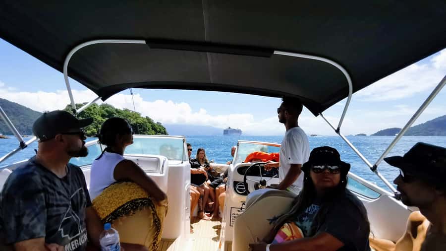 Ilha Grande: 7h Speedboat Tour of Paradise Islands - Dentista Beach: the famous stop