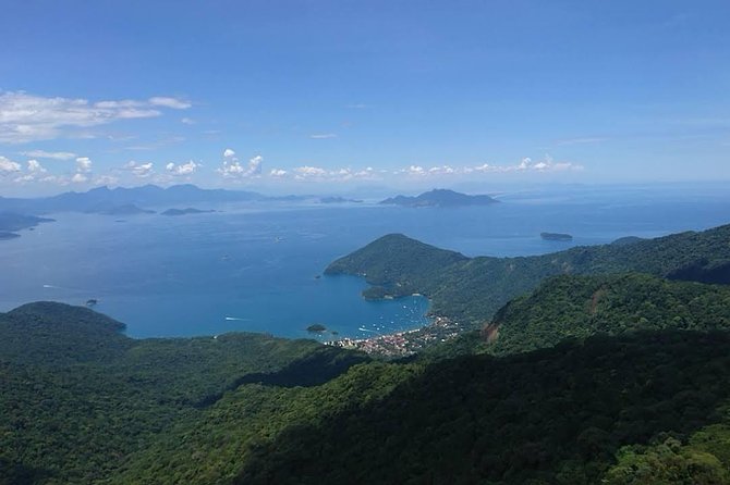 Ilha Grande: Pico do Papagaio - Private Hike - Sunrise or Daytime - Starting at São Sebastião Church in Abraão