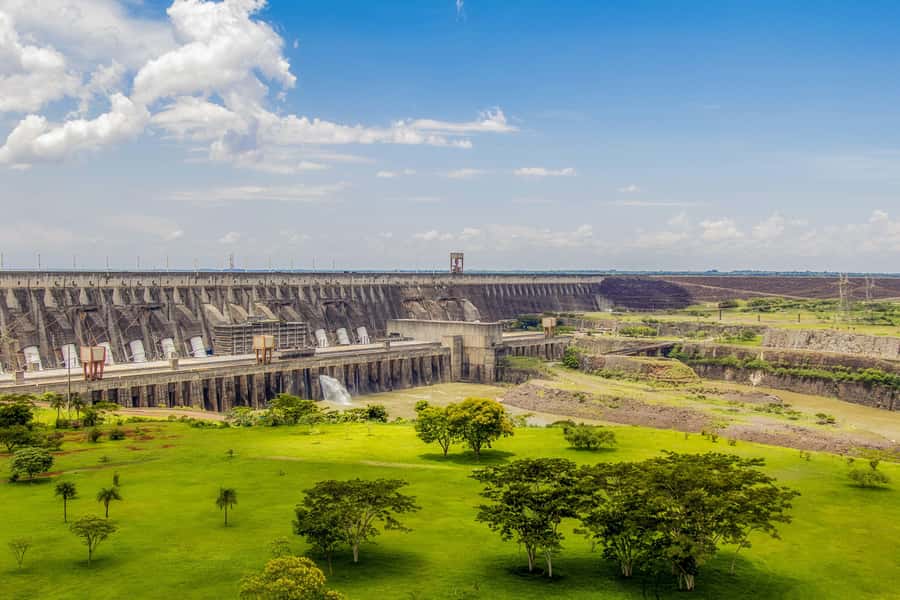 Itaipu Dam Tour with Admission Ticket from Foz do Iguaçu - Why Itaipu is worth your time in Foz do Iguaçu