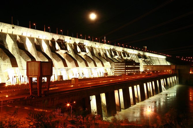 Itaipu Lights Evening Tour - Who will enjoy the Itaipu Lights Evening Tour?