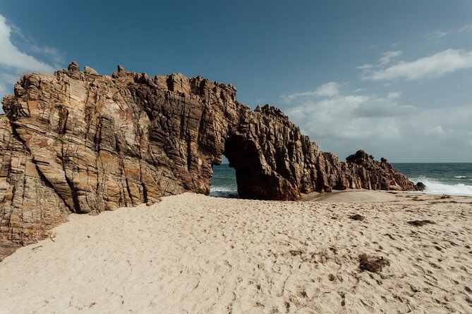 Jericoacoara Premium Full Day Tour - Pedra Furada and the low-tide question