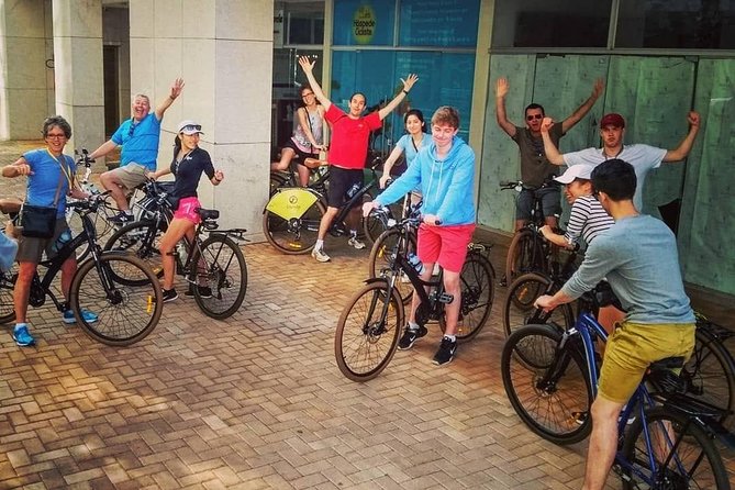JK Memorial Bike Tour and Crystal Square - The Indigenous Peoples Memorial and Rainha da Paz
