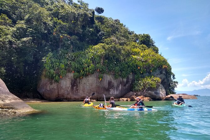 Kayaking experience through the islands of Paraty - Key points before you paddle
