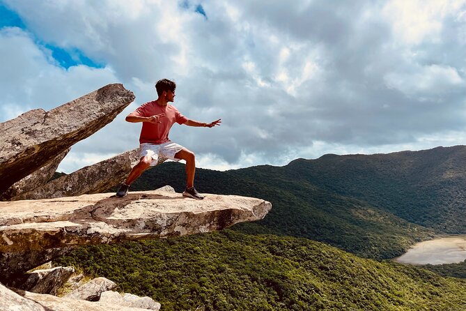 Lagoinha do Leste Hiking and Photography Tour in Florianopolis - Morro da Coroa and the famous view