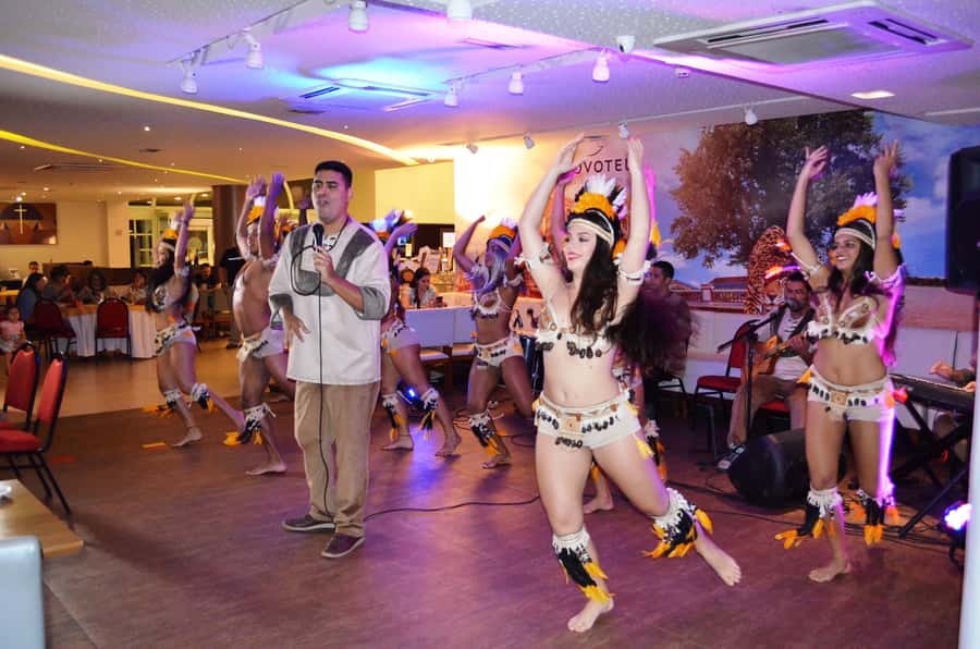 Manaus: Folklore Amazonian Dinner Show - The 7:00 PM welcome begins with tacacá