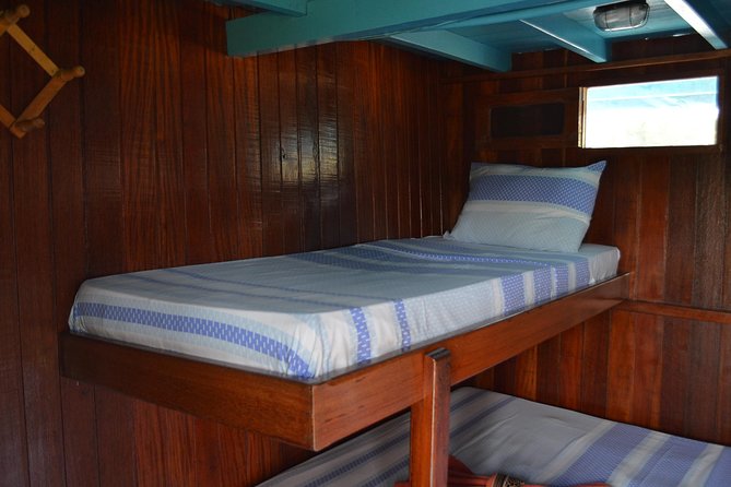 Manaus to Tabatinga by boat in Private Cabin! Barco para Tabatinga em Cabine! - What the $650 price really buys