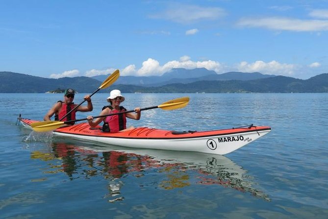 Mangrove and Beach Kayak Tour BY PARATY TOURS - Stopping at a beach for swimming and rest