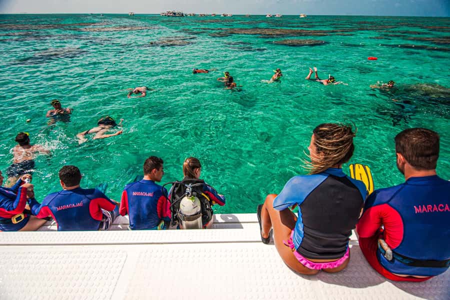 Maracajau Parrachos Reef: Mask and Snorkel swim adventure - Choosing extras before the boat leaves